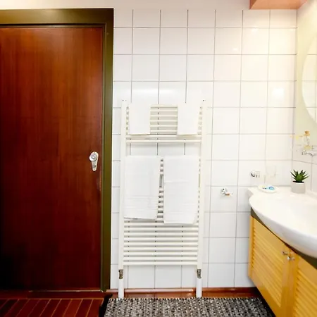 Martha's Apartman Rhodes City