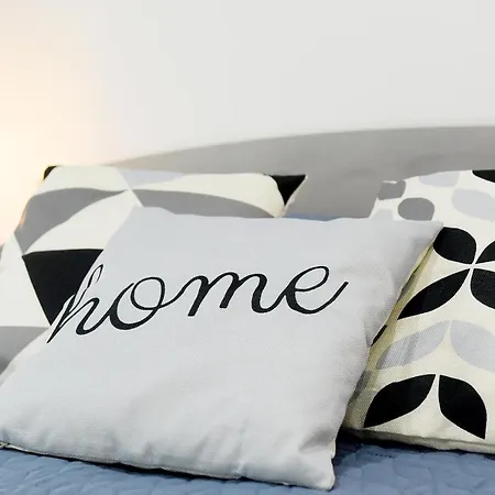 Martha's Rhodes City